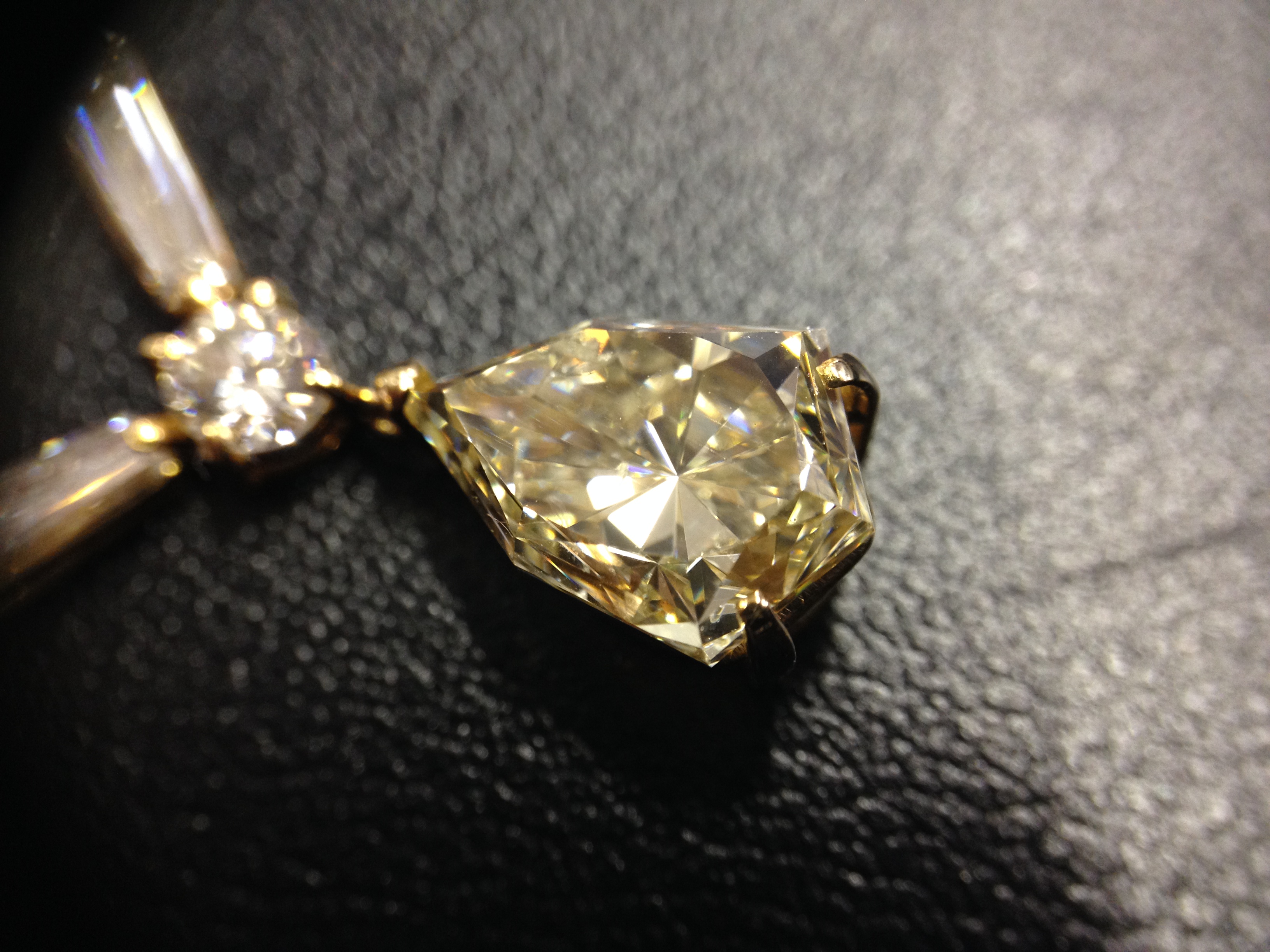 ダイヤモンド3ctお買取致しました！ゴールドプラザ梅田店 - ゴールドプラザスタッフブログ