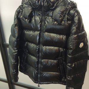 MONCLER　ダウンジャケット画像