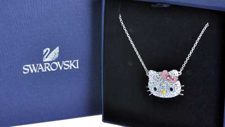 スワロフスキーSWAスワロフスキー (Swarovski )