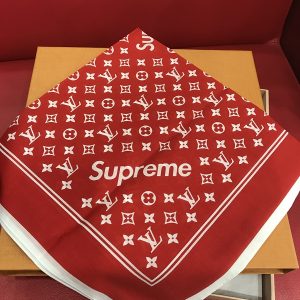 LOUIS VUITTON × Supreme BANDANA | vrealitybolivia.com