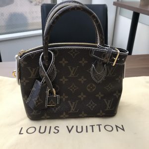 ルイ・ヴィトン（Louis Vuitton） モノグラムシャイニー ロックイットBB M40599 2011年秋冬コレクション  -ゴールドプラザ東京吉祥寺店 | 高価買取なら実績No.1のゴールドプラザ