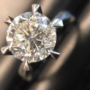 ダイヤモンドリング画像