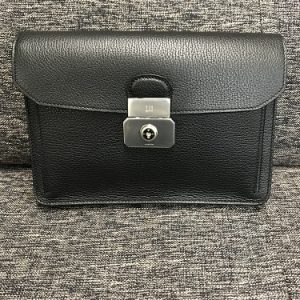 ダンヒル（dunhill）セカンドバッグ レザー L3Y490A ブラック