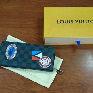 ルイ・ヴィトン（Louis Vuitton） ダミエグラフィット LVリーグ