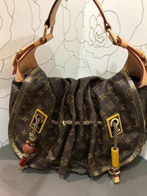 ルイヴィトン（Louis Vuitton）モノグラム カラハリPM M97016 ...