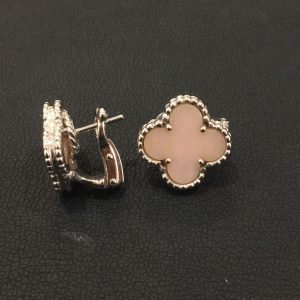 ヴァンクリーフ&アーペル（Van Cleef & Arpels）750 ピンクオパール ...