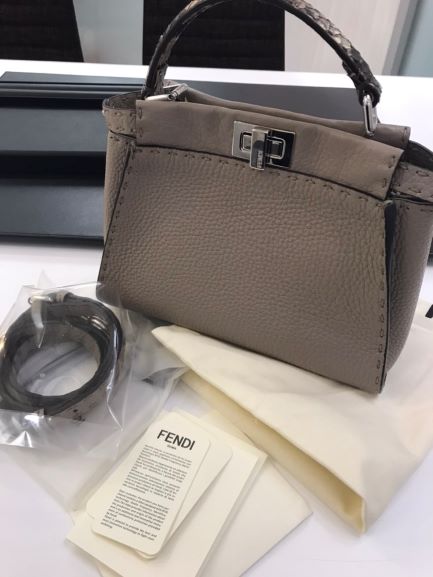 【専用】【新品・未使用】FENDI ピーカブーミニ　セレリア×パイソン