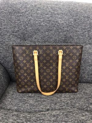 ルイ・ヴィトン（Louis Vuitton）モノグラム ルコ M51155 -ゴールド