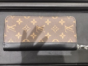 ルイ・ヴィトン(Louis Vuitton) モノグラム マカサー ジッピーウォレット ヴェルティカル M60109 Bランク  -ゴールドプラザ東京上野御徒町店