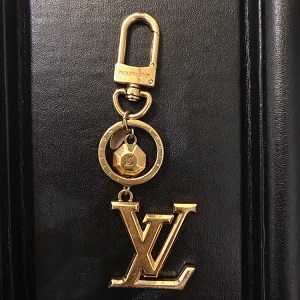 ルイ・ヴィトン(Louis Vuitton) ポルトクレLVファセット バッグチャーム M65216 -ゴールドプラザ東京上野御徒町店