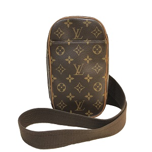 ルイ・ヴィトン(Louis Vuitton)モノグラム ポシェットガンジュ