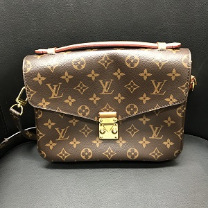 ルイ・ヴィトン(Louis Vuitton) モノグラム ポシェットメティスMM