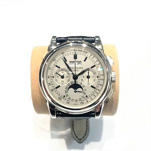 パテックフィリップ(PATEK PHILIPPE) グランドコンプリケーション Ref.5970R-001 手巻き K18WG  パーペチュアルカレンダー クロノグラフ ムーンフェイズ パワーリザーブ ABランク パテックフィリップ買取相場 -ゴールドプラザ大阪難波(なんば)店