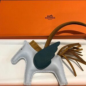 エルメス(Hermes) ロデオチャーム ペガサスPM バッグチャーム Z刻印 AB ...