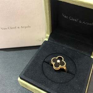 ヴァンクリーフ＆アーペル (Van Cleef＆Arpels ) ヴィンテージ 