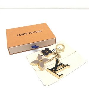 ルイ・ヴィトン(Louis Vuitton) 買取 フルールドゥ　バッグチャーム　M67119　ルイ・ヴィトン キーホルダー　小物 買取相場