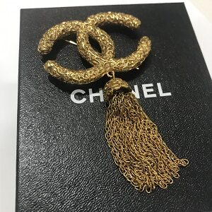 シャネル(CHANEL) ココマーク　タッセル93A　Aランク　シャネル買取相場