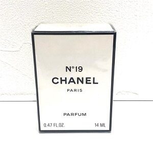 シャネル(CHANEL)　 No.19　パルファム　香水　14ml　未使用