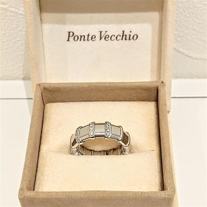 ポンテヴェキオ(Ponte Vecchio)　リング　750　メレダイヤモンド0.12ct　ABランク　ポンテヴェキオ買取相場