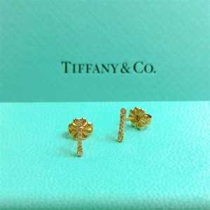 ティファニー(Tiffany & Co.) 　K18PG　フルードリス　ステム　ピアス　Aランク　ティファニー買取相場