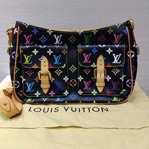 ルイ・ヴィトン(Louis Vuitton)　ショルダーバッグ　ロッジGM　モノグラムマルチカラー　M40052　ABランク　ルイ・ヴィトン買取相場