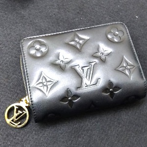 ルイ・ヴィトン(Louis Vuitton)　モノグラムアンプラント　二つ折り財布　ポルトフォイユ･ルー　M81599　Bランク　ルイ・ヴィトン買取相場