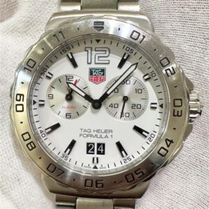 タグホイヤー（TAG HEUER）　フォーミュラー1 デイト WAU111B クォーツ　ステンレス　Bランク　タグホイヤー名買取相場