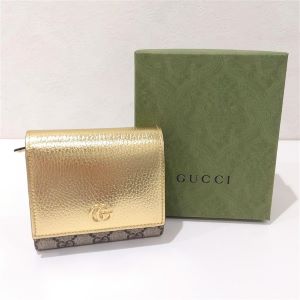 グッチ(GUCCI)　財布　エトールヴェニス　GGスプリームキャンパス598587　Bランク　グッチ買取相場