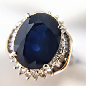 サファイア　S(5.64ct　ダイヤモンド　MD(0.87ct　PT900　リング　サファイア買取相場