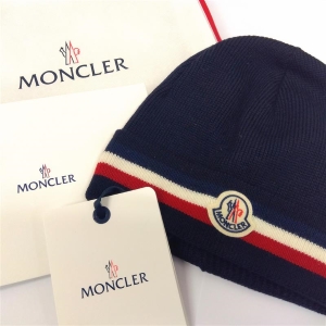 ンクレール(MONCLER)　ニットキャップ　ネイビー　Aランク　モンクレール買取相場