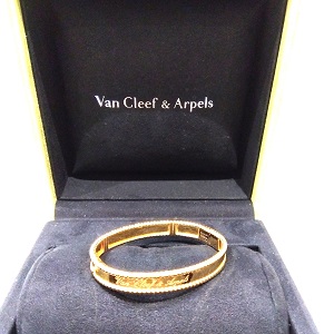 ヴァンクリーフ＆アーペル(VanCleef&Arpels) K18PG ペルレ シニアチュール ブレスレット ABランク 買取相場