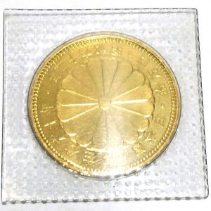 24金(K24) 記念品 天皇陛下御在位60年記念10万円金貨 買取相場