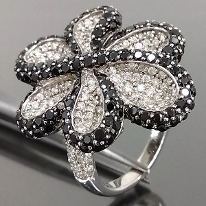 メレーダイヤモンド 2.98ct Pt900 リング 買取相場