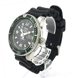 セイコー(SEIKO) カワサキコラボモデル Ninja ZX-10Rウォッチ 4R36-13E0 自動巻き SS Bランク 買取相場
