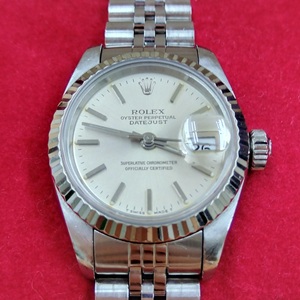 ロレックス(ROLEX) デイトジャスト26 69174 自動巻き SS×WG サファイアクリスタル風防 ランクB 買取相場