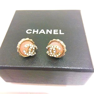 シャネル(CHANEL) ココマーク ストーン ピンクピアス アクセサリー シャネル買取相場-ゴールドプラザ錦糸町マルイ店(東京都墨田区)｜ブランド買取実績