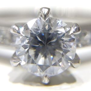 ダイヤモンド D(0.74ct VS2 VG MD(0.08ct リング Pt900 買取相場
