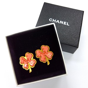 シャネル(CHANEL) アクセサリー イヤリング クローバー 03P Bランク 買取相場