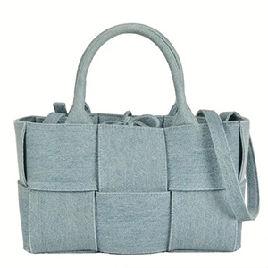 ボッテガ・ヴェネタ(Bottega Veneta) トートバッグ ミニアルコ マキシイントレチャート デニム ブルー ABランク 買取相場