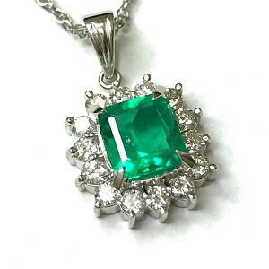 エメラルド E(1.49ct ダイヤモンド MD(0.719ct ネックレス Pt850 買取相場