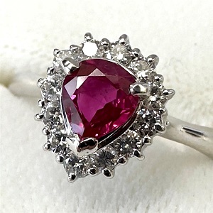 ルビー R(0.55ct MD(0.273ct Pt900 リング 買取相場