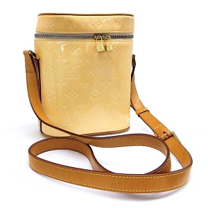 ルイ・ヴィトン(Louis Vuitton) バッグ サリヴァンヴェルティカル モノグラムヴェルニ M91298 Bランク 買取相場