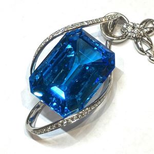ブルートパーズ BT(140.88ct K18 ペンダントトップ 買取相場-町田店(東京都町田市)-宝石買取実績