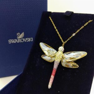 スワロフスキー(SWAROVSKI) トンボモチーフ クリスタル ネックレス 買取相場