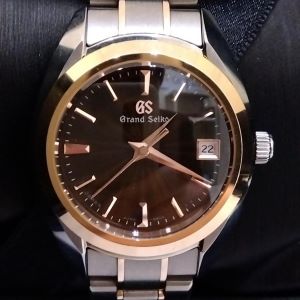 グランドセイコー (Grand Seiko) STGF312 04J52-0AG クオーツ  チタン×PG Aランク 買取相場
