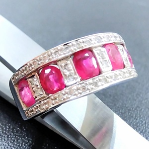 ルビー R(2.1ct メレダイヤ MD(0.4ct K18WG リング ルビー買取相場-高槻店(大阪府高槻市)｜ルビー買取実績