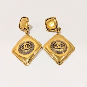シャネル(CHANEL) CH イヤリング ゴールド メッキ Bランク 買取相場