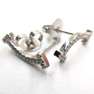 ティファニー(Tiffany&CO) ピアス Tスマイルダイヤ付き 750WG Bランク 買取相場