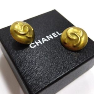 シャネル(CHANEL) ピアス ココマーク メッキ ゴールドカラー ABランク 買取相場