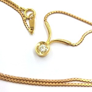 ダイヤモンド D(1.0ct ファンシーイエロー I1 K18 ネックレス 買取相場